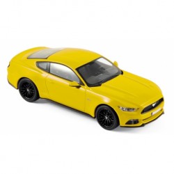 FORD MUSTANG FASTBACK 2015 JAUNE