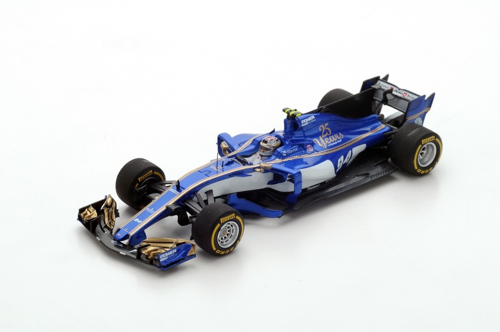SPARK S5033 SAUBER F1 Team n°94 GP Bahrain to 2017 - FERRARI C36