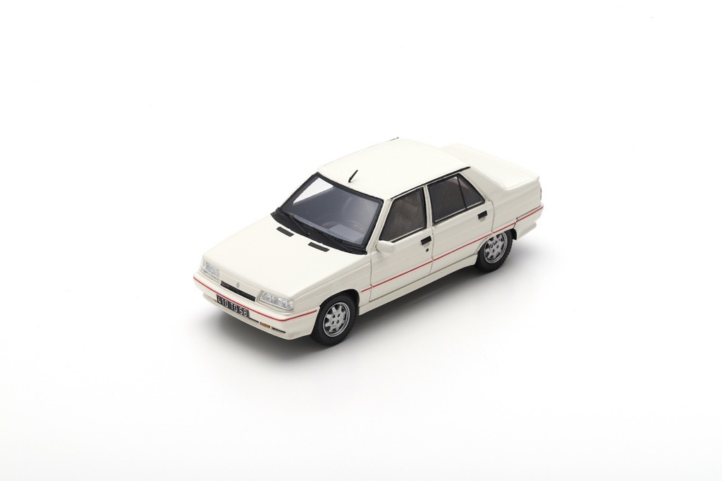 renault 9 miniature