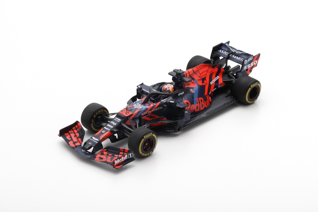 1:18 Spark Red Bull F1 RB15 33 Max Verstappen Silverstone