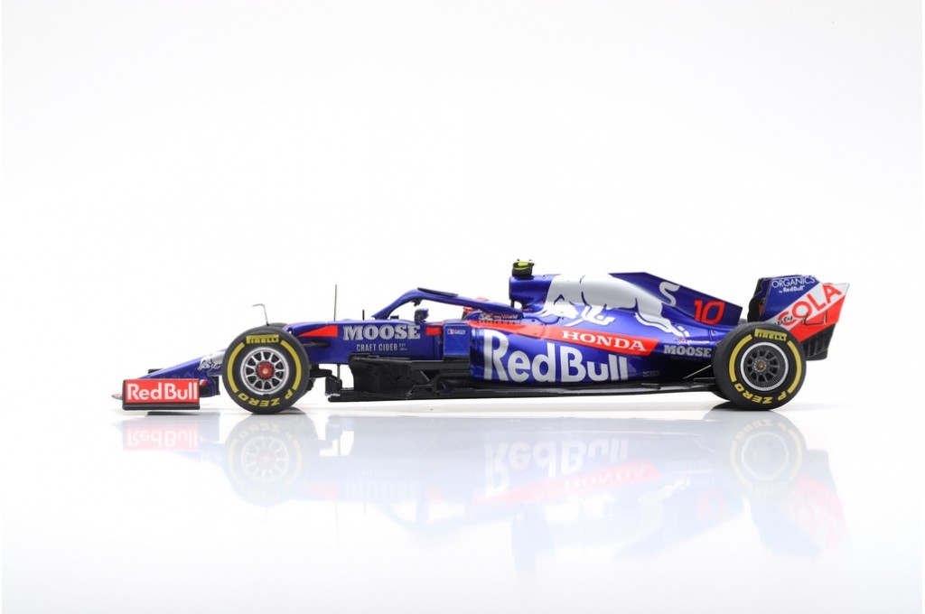 Spark 1:43 Pierre Gasly Scuderia Toro Rosso STR14 #10 2nd