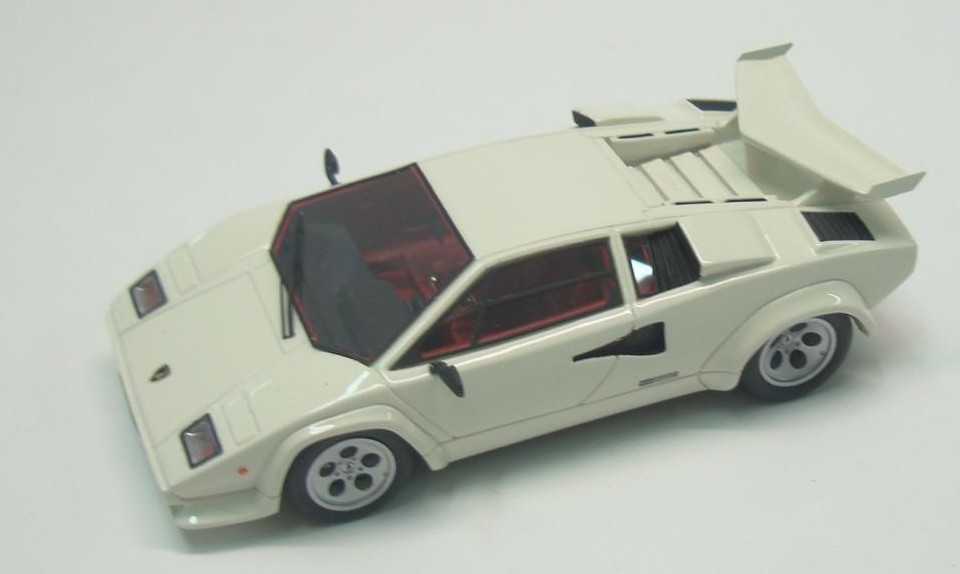 Looksmart Ls325a Lamborghini Countach Lp500s 1982 Blanc Boutique Auto Moto Spark