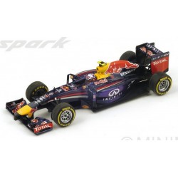 SPARK SB070 INFINITI Red Bull Racing RB10 1er GP F1 Belgique 2014 D. Ricciardo 1000ex.