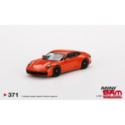 MGT00371-L PORSCHE 911 (992) Carrera 4S -Lava Orange