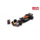 SPARK S8923 RED BULL RB19 N°1 Oracle Red Bull Racing Vainqueur GP Pays-Bas 2023 Max Verstappen avec pit board (1/43)