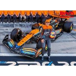 SPARK S8944 MCLAREN MCL60 N°81 McLaren 6ème GP Abu Dhabi 2023 Oscar Piastri 1/43