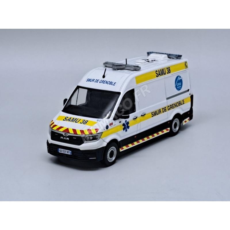 Miniature Volkswagen Combi T6 Ambulance SAMU, ODEON 1/43, Métal Monté, Neuve