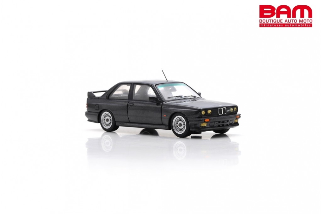 SPARK S8004 BMW M3 E30 Tour De Corse edition (1/43) - Boutique Auto Moto /  SPARK