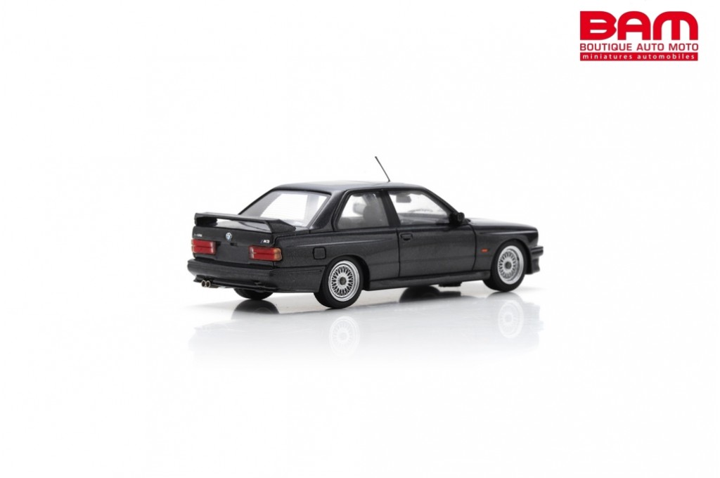 SPARK S8004 BMW M3 E30 Tour De Corse edition (1/43) - Boutique Auto Moto /  SPARK
