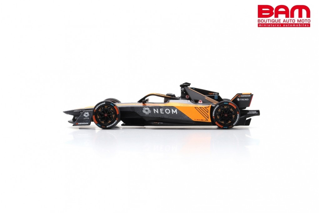 SPARK S6542 NEOM MCLAREN FORMULA E TEAM N°8 Formule E Saison