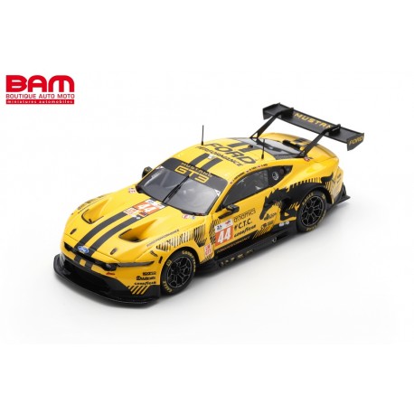ミニカー spark super gt REALIZE CORPORATION spark super gt REALIZE CORPORATION