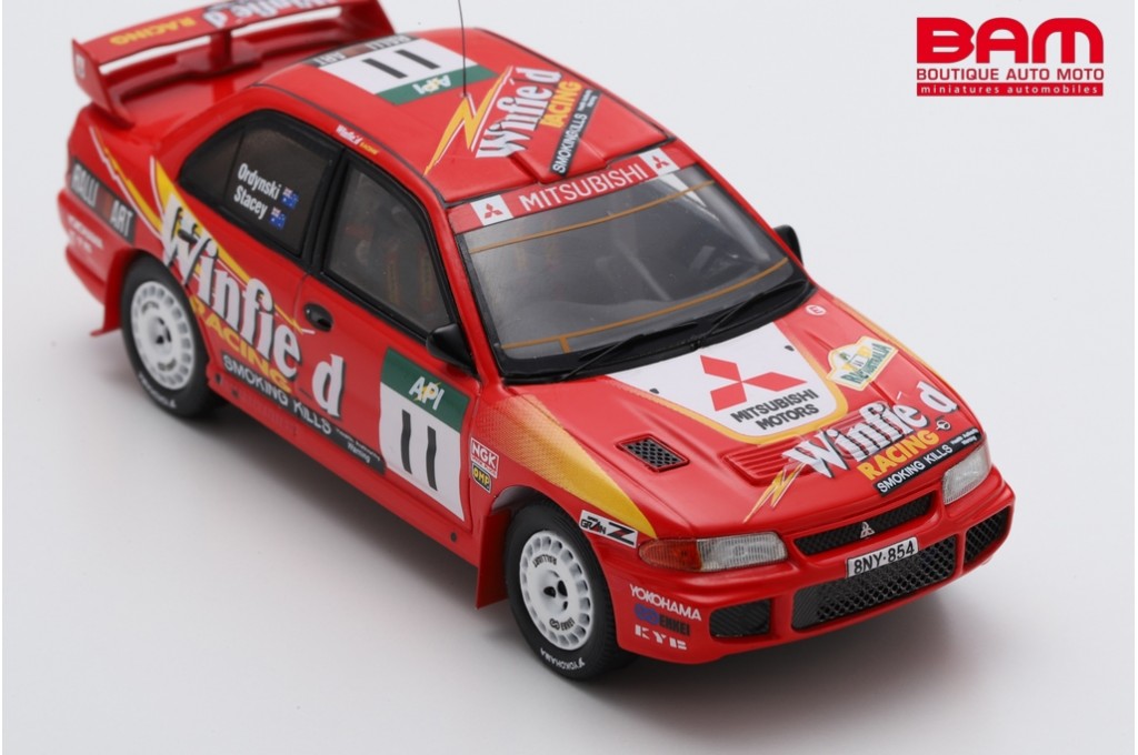 Spark S6516 – Mitsubishi Lancer Evolution III – N°11 6ème API Rallye – 1/43 Résine
