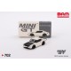 MINI GT MGT00702-R NISSAN Skyline Kenmeri Liberty Walk 1973 White RHD 1/64