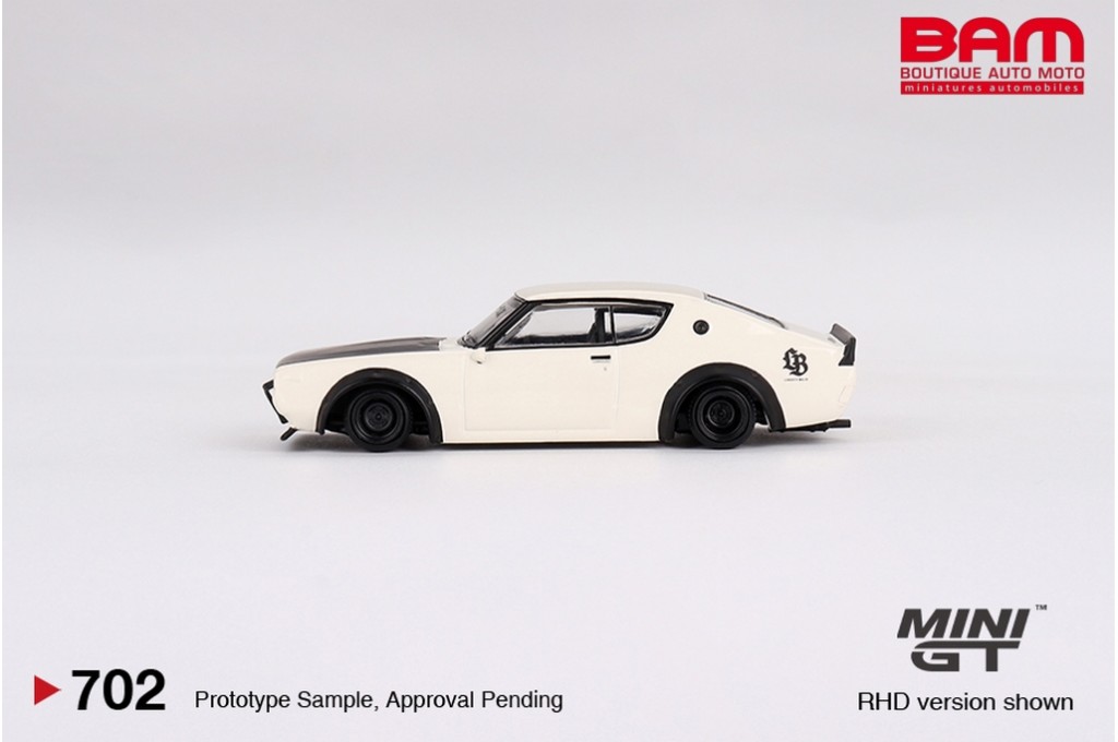 LibertyWalk　MINI GT　Nissan GT-R　ホワイト 　レア MINI GT LB☆Works Nissan GT-R ホワイト ヴィンテージ