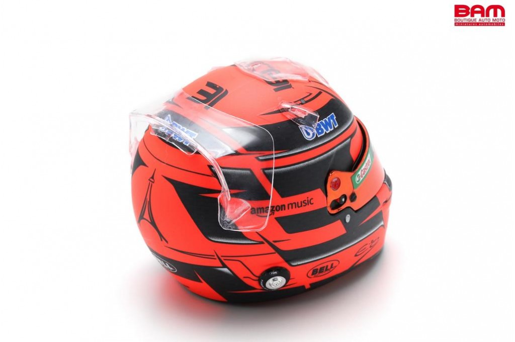 Casco Spark del equipo BWT Alpine F1 Esteban Ocon 2024 a escala 1:5