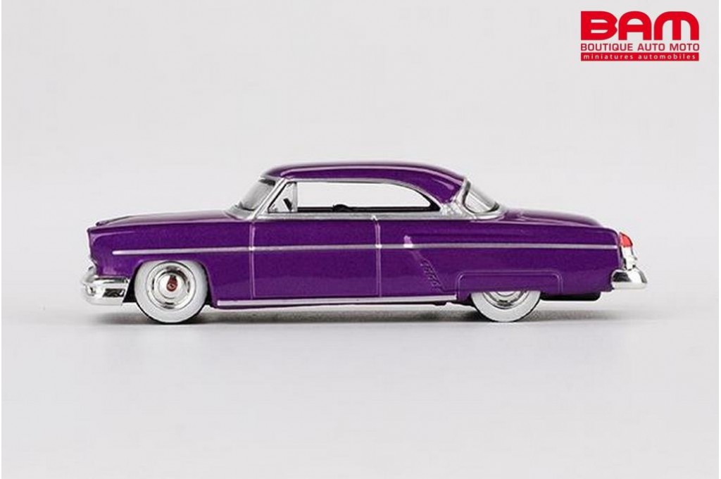 Modèle Réduit 1/64 LINCOLN CAPRI HOT ROD 1954 Violet Métallisé - Mini GT