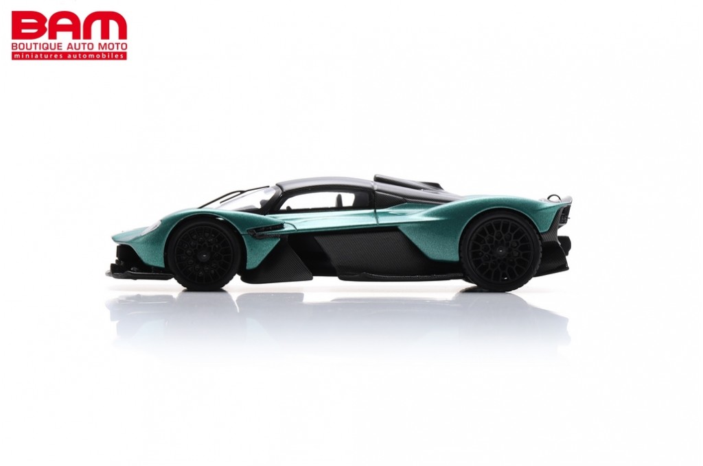 Modèle réduit Aston Martin - Valkyrie 2021 - Bleu 1/18 | Schuco