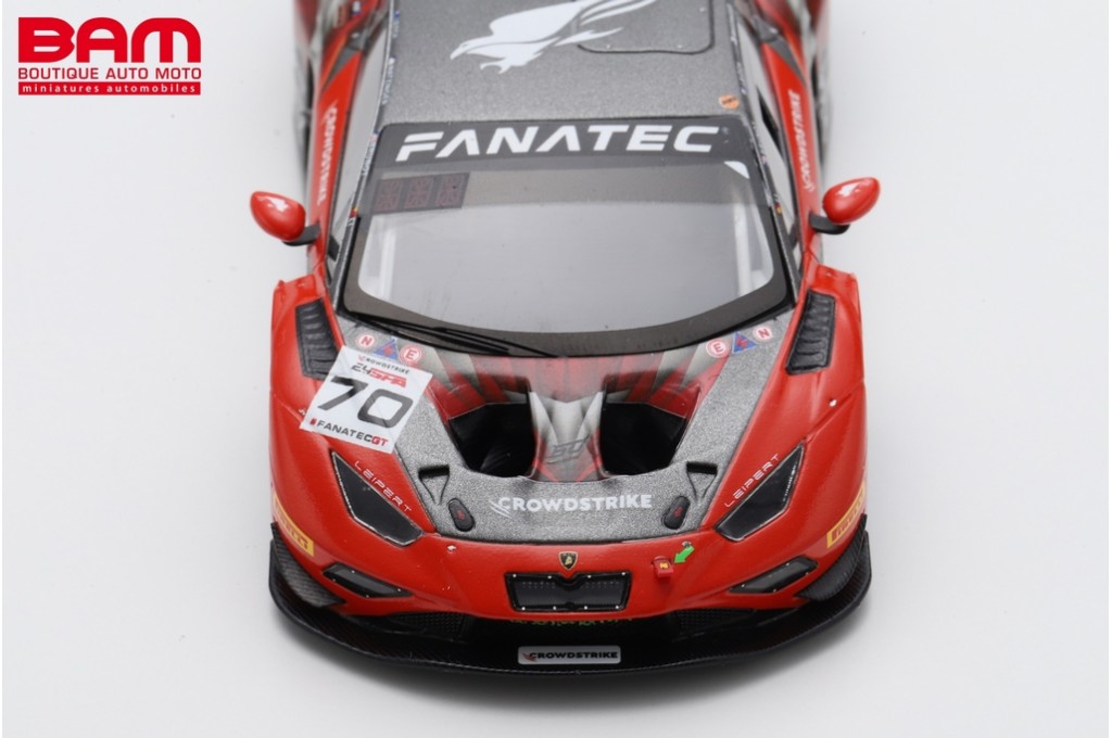 SPARK SB738 LAMBORGHINI Huracán GT3 EVO 2 N°70 Crowdstrike