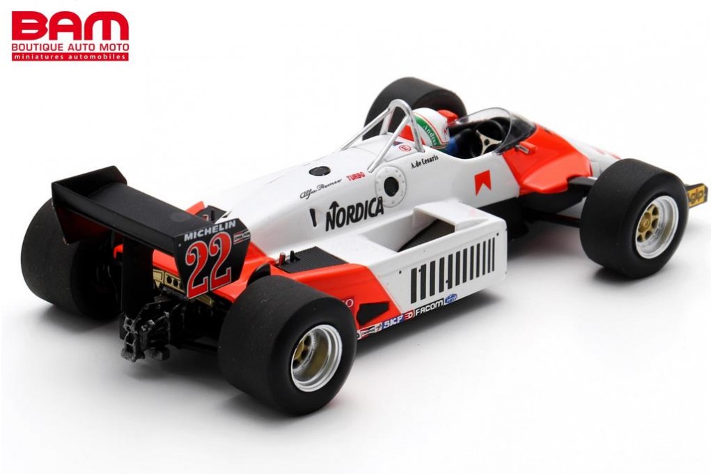 Spark S8804 Alfa Romeo 183T N°22 - GP Allemagne 1983 - Andrea De Cesaris - Echelle 1/43