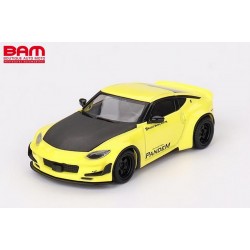 MINI GT MGT00752-L NISSAN Z400 Yellow Pandem 2024 1/64