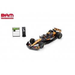 SPARK S9568 MCLAREN MCL38 N°4 Mclaren Formula 1 Team Vainqueur GP Abu Dhabi 2024 Lando Norris (1/43)