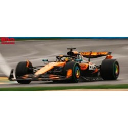 "SPARK 18S1008 MCLAREN MCL39 N°81 McLaren Formula 1 Team Vainqueur
