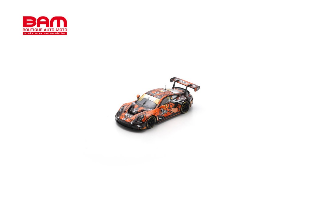 SPARK 64S037 PORSCHE 911 GT3 R (992) N°911 Absolute Racing 4ème