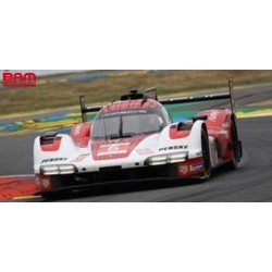 SPARK 64S063 PORSCHE 963 N°5 PORSCHE PENSKE MOTORSPORT 6ème 24H Le Mans 2025 J. Andlauer - M. Christensen - M. Jaminet 1/64