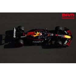 SPARK 18S1113 RED BULL Racing RB21 N°1 Oracle Red Bull Racing Vainqueur GP US 2025 Max Verstappen 1/18