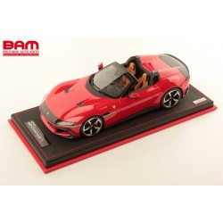 MR FE043C FERRARI 12 Cilindri Rosso Corsa (1/18)