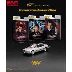 MINI GT MGT00902-007E BMW 750 IL (E39) Tomorrow Never Dies/Demain Ne Meurt Jamais packaging version anglaise 1997 1/64