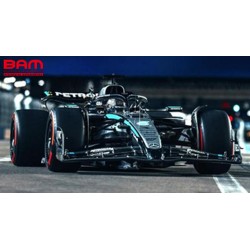 SPARK S9670 MERCEDES W16 N°63 Mercedes-AMG PETRONAS Formula One Team 2ème GP Las Vegas 2025 George Russell 150ème GP 1/43