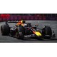 SPARK 18S1116 RED BULL Racing RB21 N°1 Oracle Red Bull Racing Vainqueur Las Vegas 2025 Max Verstappen avec Pit Board 1/18