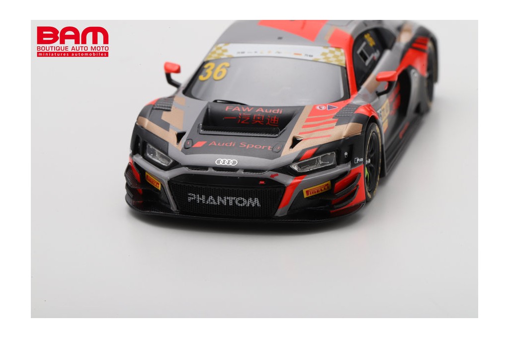 AUDI R8 LMS N.2 FIA GT WORLD CUP MACAU 2017 N.MULLER 1:43 Spark Model AUDI R8 LMS N.2 FIA GT WORLD CUP MACAU 2017 N.MULLER 1:43 Spark Model