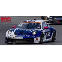 SPARK SG464 PORSCHE 911 GT3 Cup N°46 Porsche Carrera Cup Champion Allemagne 2025 1/43