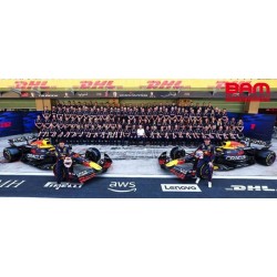 SPARK 64S098 RED BULL Racing RB21 N°1 & N°22 Oracle Red Bull Racing GP Abu Dhabi 2025 Max Verstappen & Yuki Tsunoda 1/64