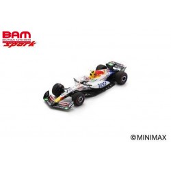 SPARK 18S1252 RACING BULLS VCARB 02 N°30 Visa Cash App Racing Bulls Formula One Team GP Japon 2025 Liam Lawson 1/18