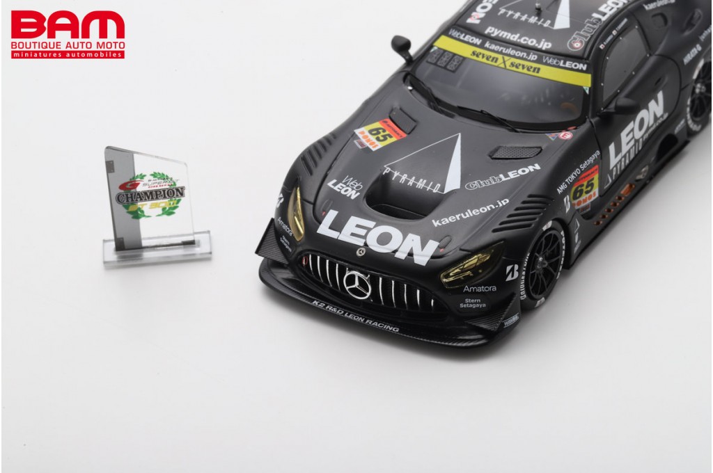 SPARK 43SGT2025C3 MERCEDES-AMG N°65 K2 R&D LEON PYRAMID RACING