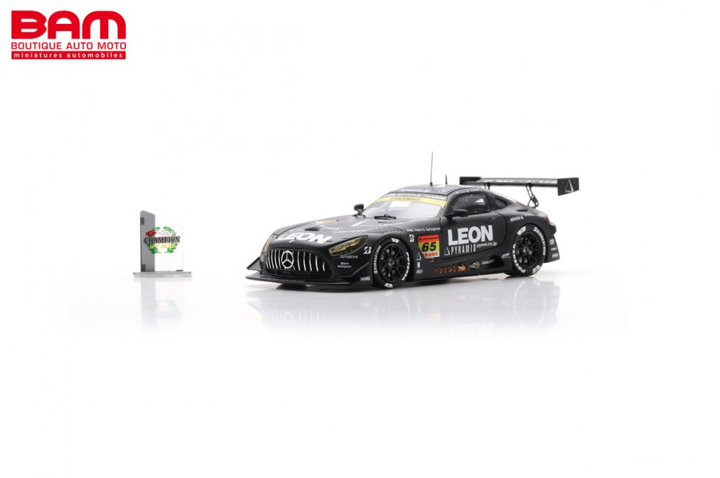 SPARK 43SGT2025C3 MERCEDES-AMG N°65 K2 R&D LEON PYRAMID RACING