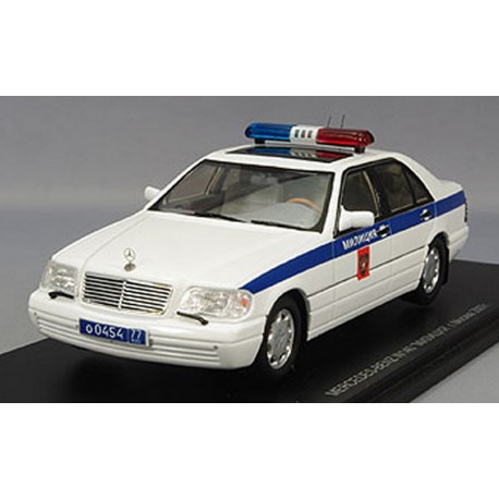 SPARK A005 MERCEDES-BENZ W140 POLICE LENINGRAD 1.43