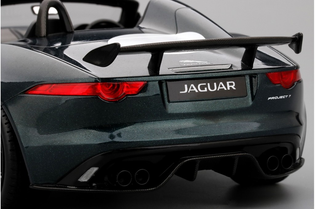 TOPSPEED TS0033 JAGUAR F-TYPE Project 7 British Racing green TOPSPEED TS0033 JAGUAR F-TYPE Project 7 British Racing green