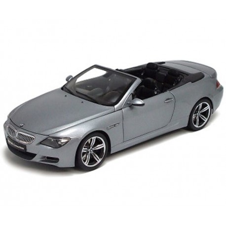 KYOSHO 08704S BMW M6 CONVERTIBLE SILVER 1.18 - Boutique Auto Moto